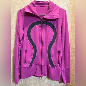 Lululemon In Stride Jacket with Charcoal Accents